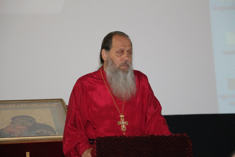 Прот. Владимир Головин принял участие в Авраамиевских чтениях